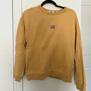 Women's America Today sweater yellow size M